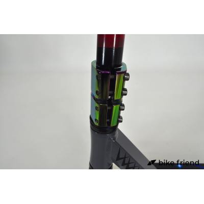 Трюковый самокат Maraton Ride Volo IHC Silver T02 Трюковый самокат Maraton Ride Volo IHC Silver T02