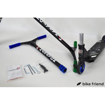 Самокат Maraton Scorpion синій Самокат Maraton Scorpion синій