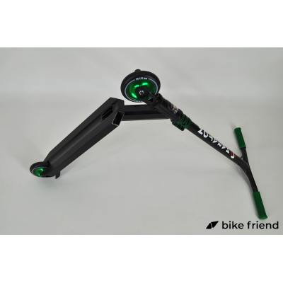 Самокат Maraton Scorpion зелений Самокат Maraton Scorpion зелений