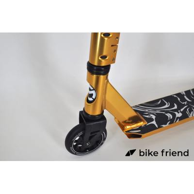 Самокат Maraton Trigger золотистый Самокат Maraton Trigger золотистый