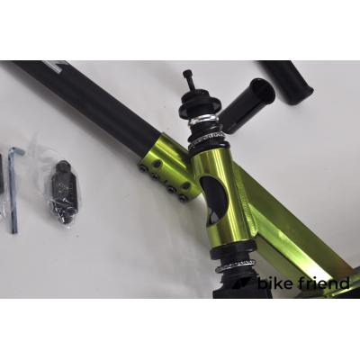 Самокат Maraton Trigger золотистый Самокат Maraton Trigger золотистый