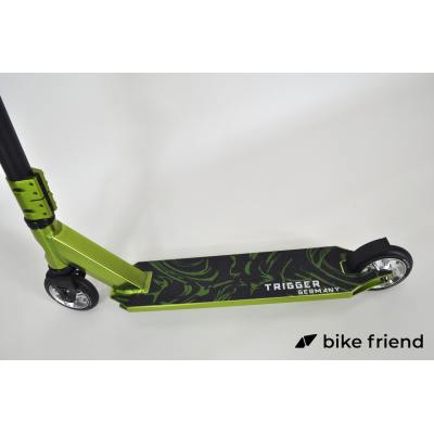Самокат Maraton Trigger зелений Самокат Maraton Trigger зелений