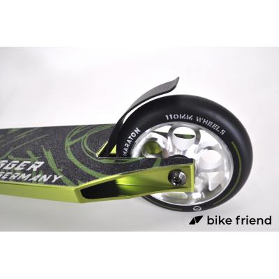 Самокат Maraton Trigger зелений Самокат Maraton Trigger зелений