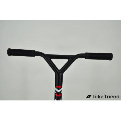 Самокат Maraton Turbo червоний Самокат Maraton Turbo червоний