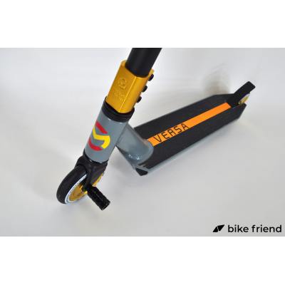 Самокат Maraton Versa сірий Самокат Maraton Versa сірий