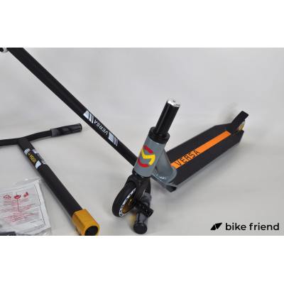 Самокат Maraton Versa сірий Самокат Maraton Versa сірий