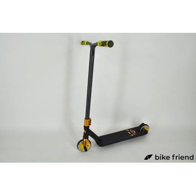 Самокат Maraton Wall Ride золотий Самокат Maraton Wall Ride золотий