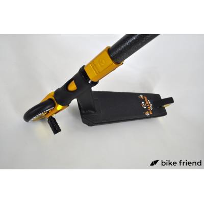 Самокат Maraton Wall Ride золотий Самокат Maraton Wall Ride золотий