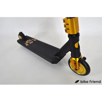 Самокат Maraton Wall Ride золотий Самокат Maraton Wall Ride золотий