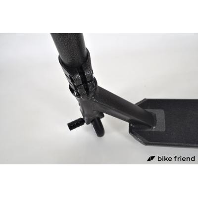 Самокат Maraton Wall Ride чорний Самокат Maraton Wall Ride чорний