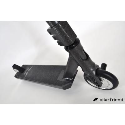 Самокат Maraton Wall Ride чорний Самокат Maraton Wall Ride чорний