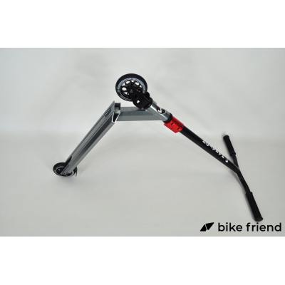 Трюковый самокат Maraton Dictator серый Трюковый самокат Maraton Dictator серый