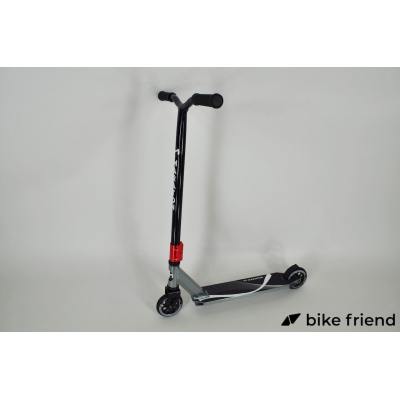 Трюковый самокат Maraton Dictator серый Трюковый самокат Maraton Dictator серый