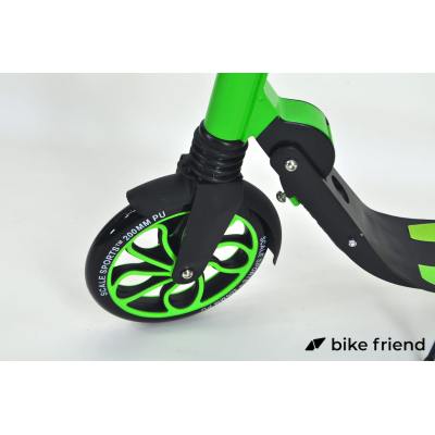 Самокат Scale Sports SS-17 зеленый Самокат Scale Sports SS-17 зеленый