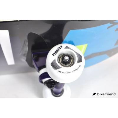 Скейтборд Maraton FireFly черно-фиолетовый Скейтборд Maraton FireFly черно-фиолетовый